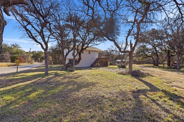 610 Williams Lakeshore, Kingsland, TX 78639