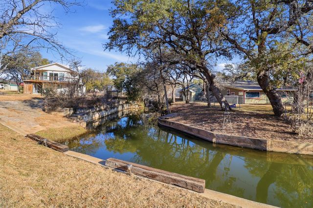610 Williams Lakeshore, Kingsland, TX 78639