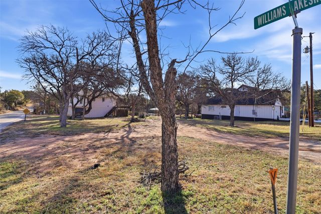 610 Williams Lakeshore, Kingsland, TX 78639