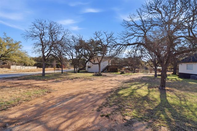 610 Williams Lakeshore, Kingsland, TX 78639