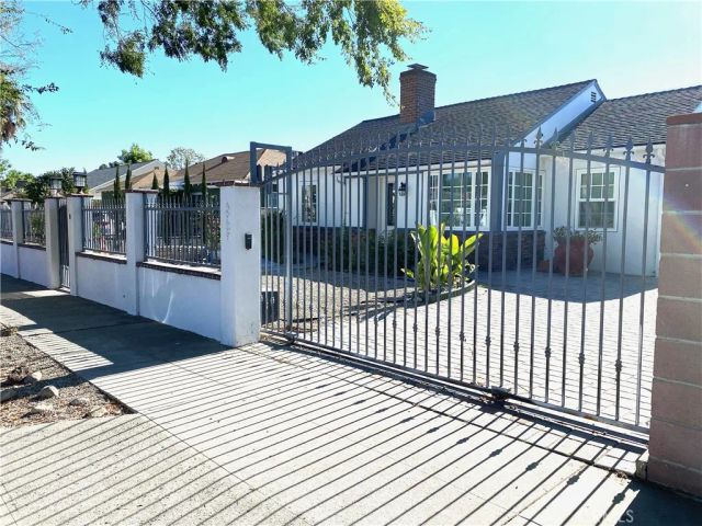 5929 Colfax Avenue, North Hollywood, CA 91601