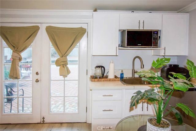 5929 Colfax Avenue, North Hollywood, CA 91601