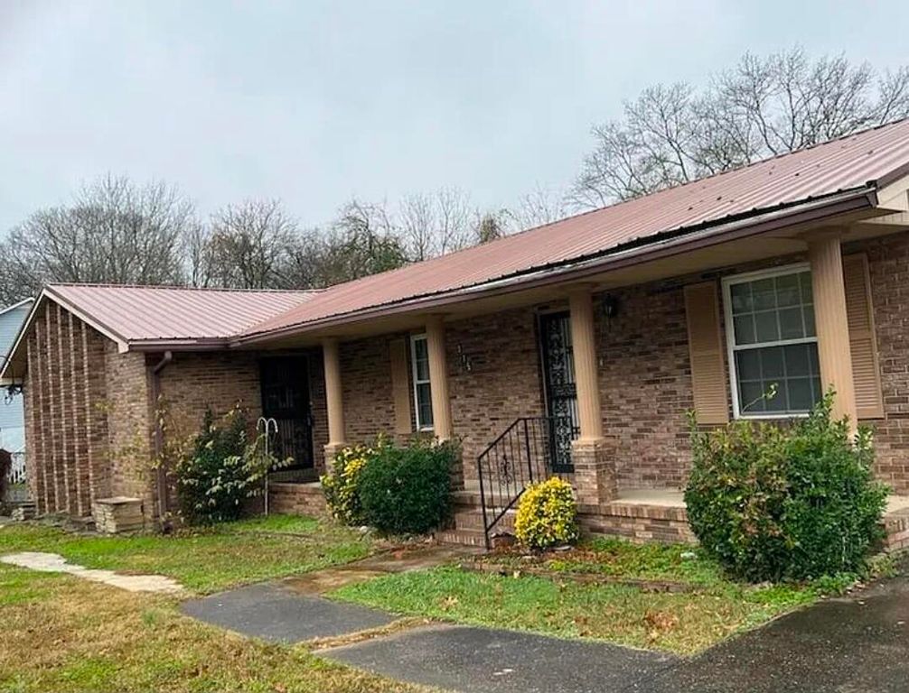915 Wheeler Avenue, Chattanooga, TN 37406