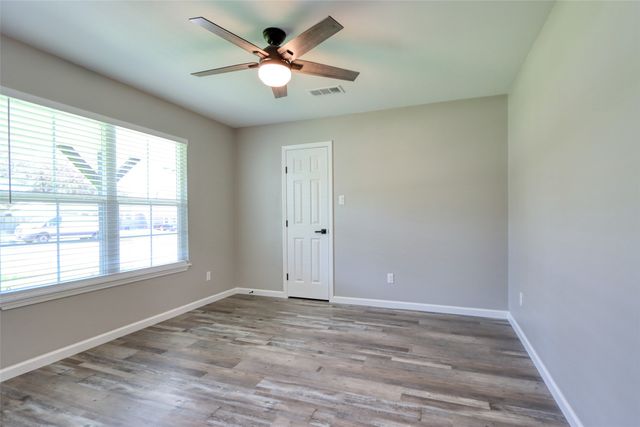 111 Kay, Robinson, TX 76706