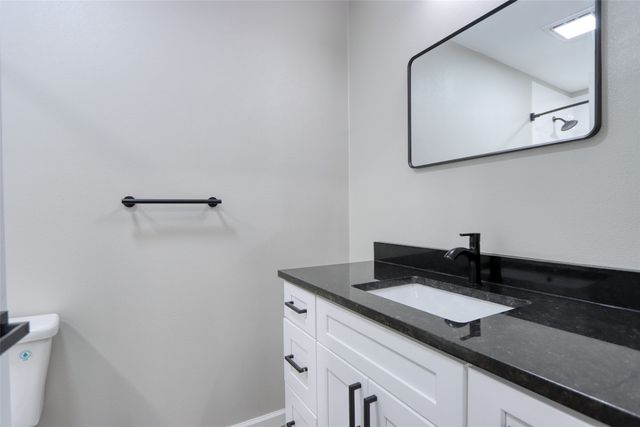 111 Kay, Robinson, TX 76706