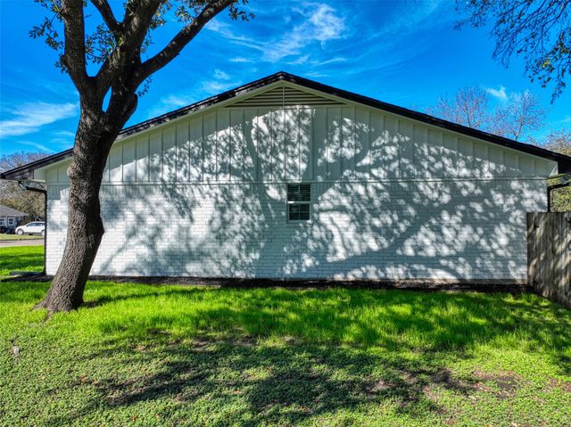 111 Kay, Robinson, TX 76706