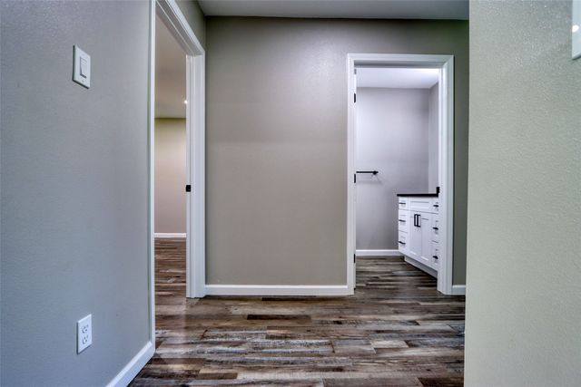 111 Kay, Robinson, TX 76706