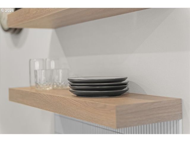 7722 Se Tolman St 3, Portland, OR 97206