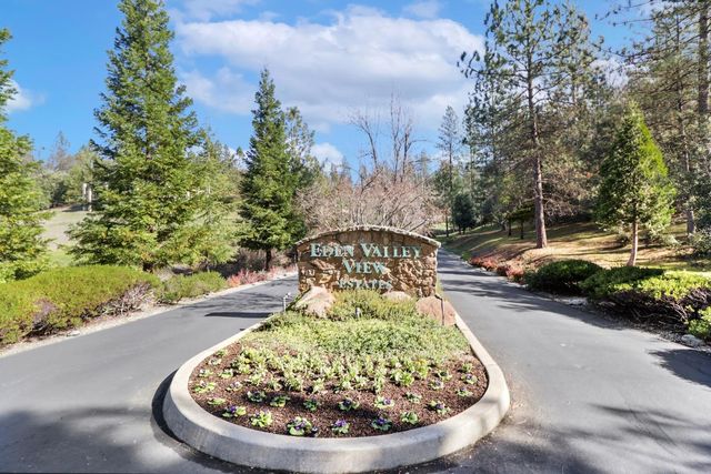 915 Eden Valley Rd, Colfax, CA 95713