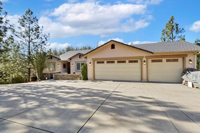 915 Eden Valley Rd, Colfax, CA 95713
