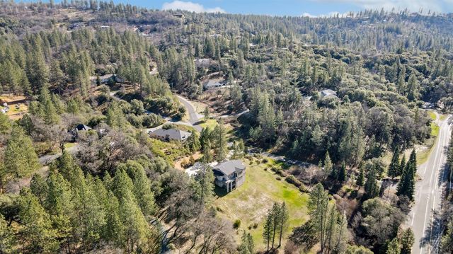 915 Eden Valley Rd, Colfax, CA 95713