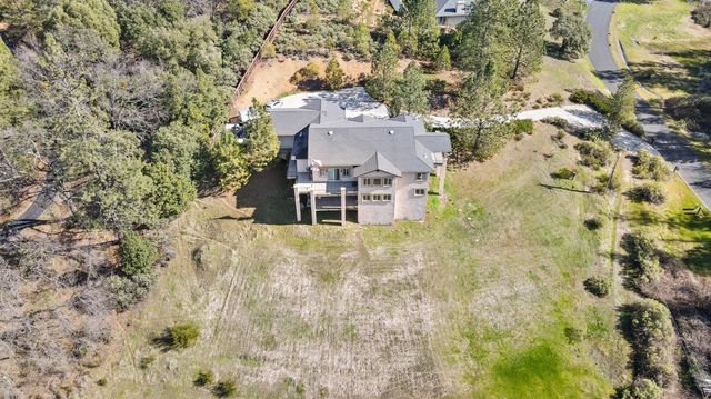 915 Eden Valley Rd, Colfax, CA 95713