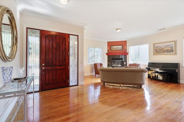 915 Eden Valley Rd, Colfax, CA 95713