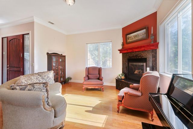 915 Eden Valley Rd, Colfax, CA 95713