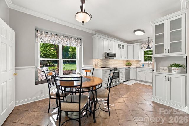 6611 Providence Road S, Waxhaw, NC 28173