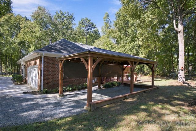6611 Providence Road S, Waxhaw, NC 28173