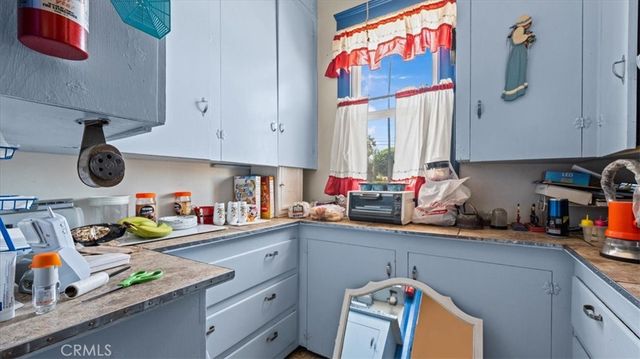 1099 W Congress Street, San Bernardino, CA 92410