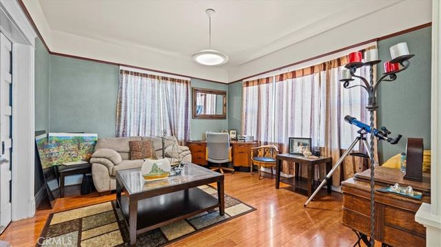 1099 W Congress Street, San Bernardino, CA 92410