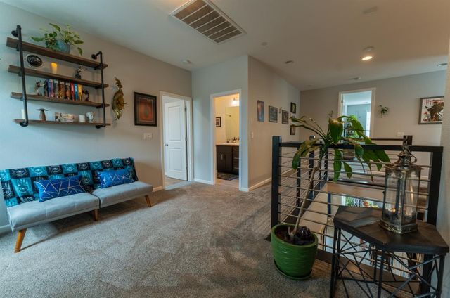 1038 Bridlewood Dr, Rocklin, CA 95765