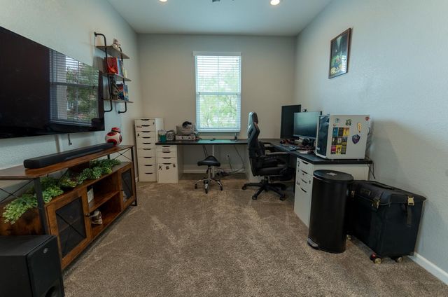 1038 Bridlewood Dr, Rocklin, CA 95765