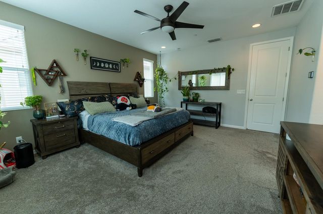 1038 Bridlewood Dr, Rocklin, CA 95765