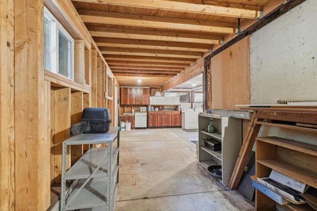 16730 Laurel Road, Los Gatos, CA 95033