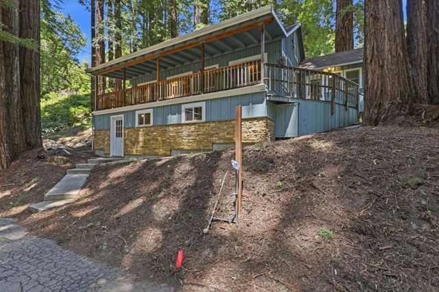 16730 Laurel Road, Los Gatos, CA 95033