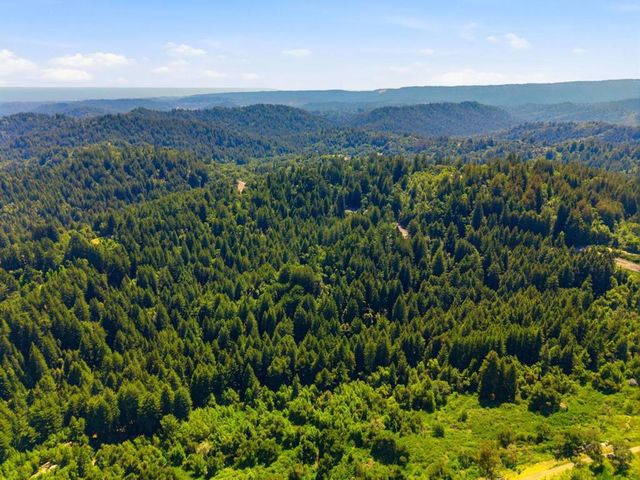 16730 Laurel Road, Los Gatos, CA 95033