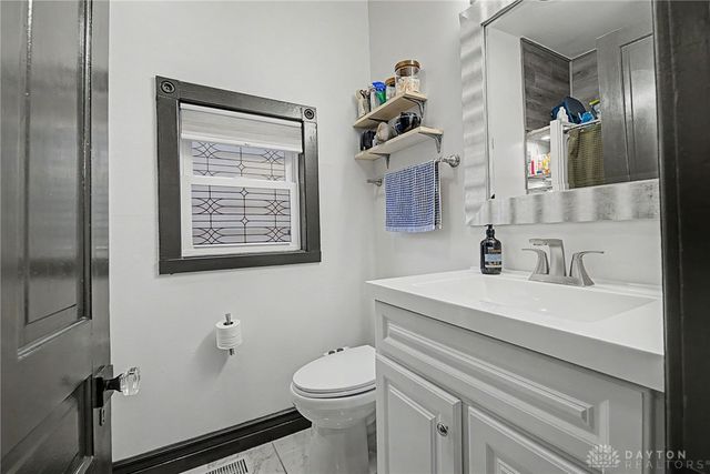 18 Garret Street, Dayton, OH 45410