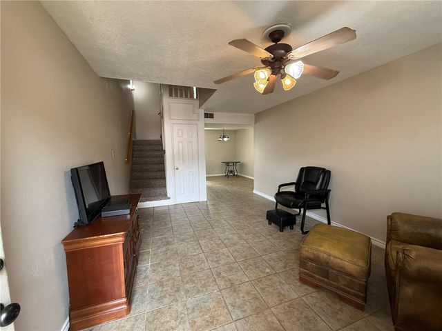 4405 Carter Creek Parkway 3, Bryan, TX 77802