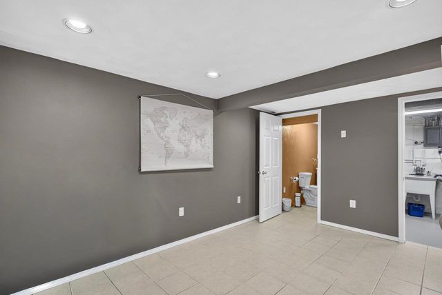 2111 Kenwood Avenue, Janesville, WI 53545