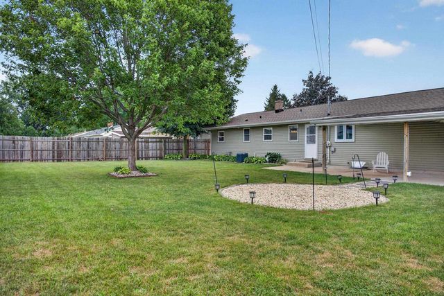 2111 Kenwood Avenue, Janesville, WI 53545