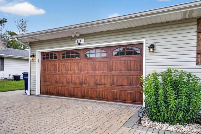 2111 Kenwood Avenue, Janesville, WI 53545