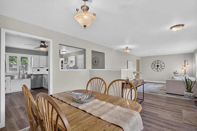 2111 Kenwood Avenue, Janesville, WI 53545
