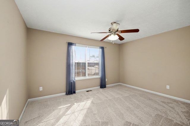 130 Cornwallis Way, Fayetteville, GA 30214