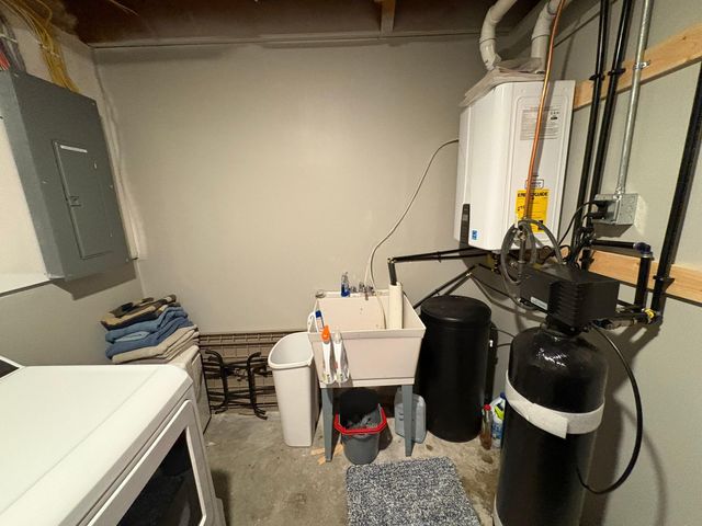 46824 Foss Road, Osage, MN 56570