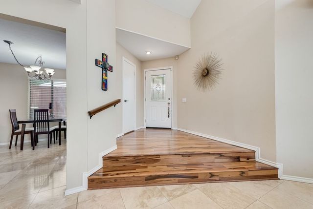 14826 Le Grande Drive, Addison, TX 75001