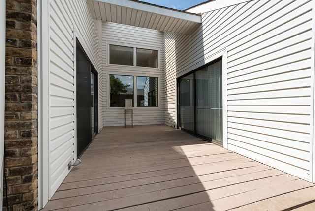 14826 Le Grande Drive, Addison, TX 75001