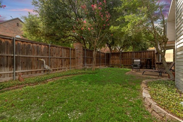 14826 Le Grande Drive, Addison, TX 75001