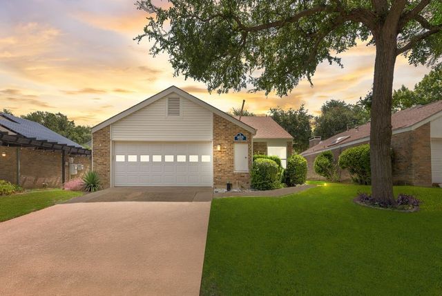 14826 Le Grande Drive, Addison, TX 75001