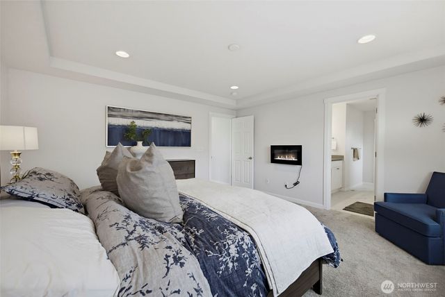 956 E Rawson Avenue, Buckley, WA 98321