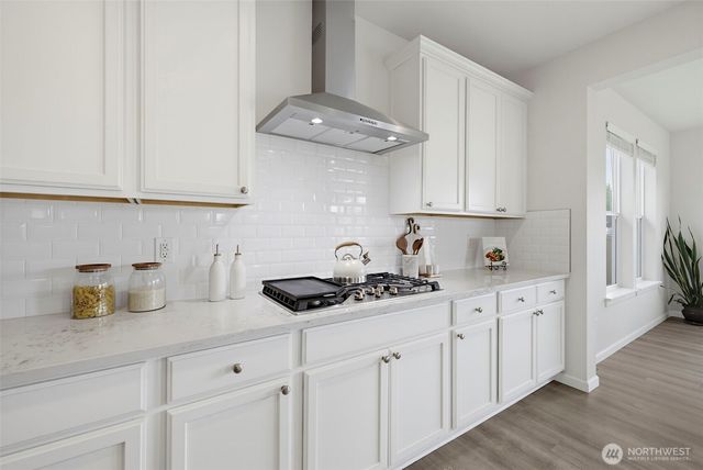 956 E Rawson Avenue, Buckley, WA 98321