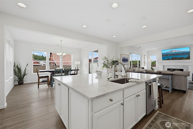 956 E Rawson Avenue, Buckley, WA 98321