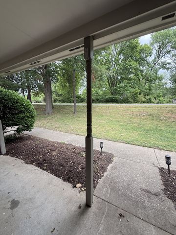 430 Walton Ferry Rd Apt 1607, Hendersonville, TN 37075
