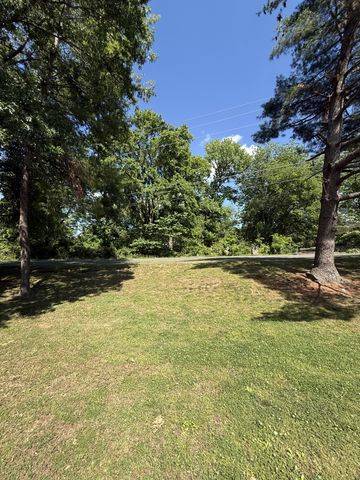 430 Walton Ferry Rd Apt 1607, Hendersonville, TN 37075