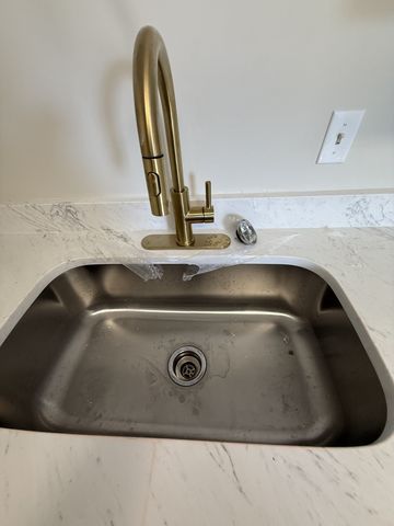 430 Walton Ferry Rd Apt 1607, Hendersonville, TN 37075