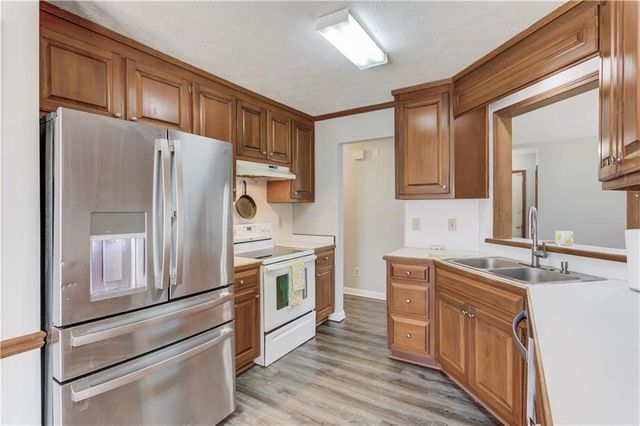 2080 Blackberry Lane, Auburn, GA 30011