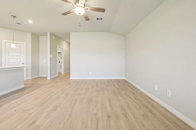 29003 Farmhouse Estates Drive, Waller, TX 77484