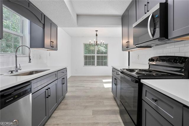 6712 Lakewood Drive, Douglasville, GA 30135