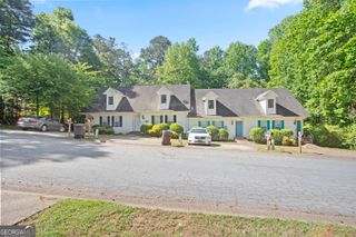 6712 Lakewood Drive, Douglasville, GA 30135